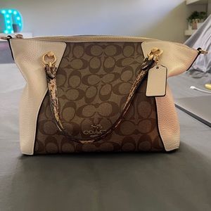 Coach shoulder bag